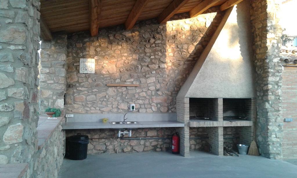 Cal Ribero Aparthotel Vilanova De La Sal Kültér fotó
