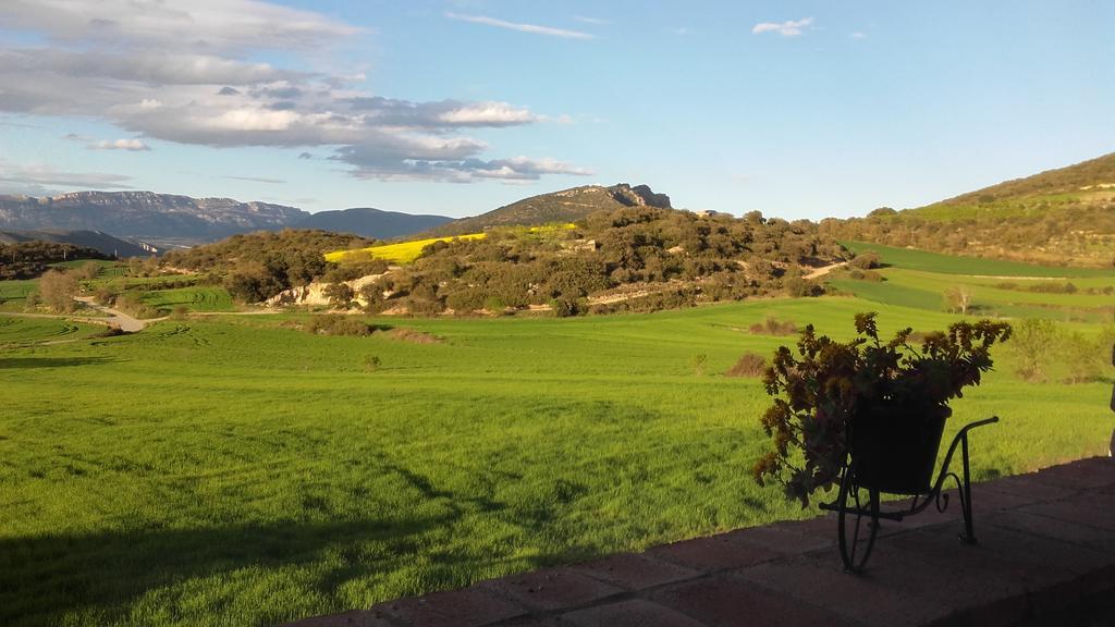 Cal Ribero Aparthotel Vilanova De La Sal Kültér fotó
