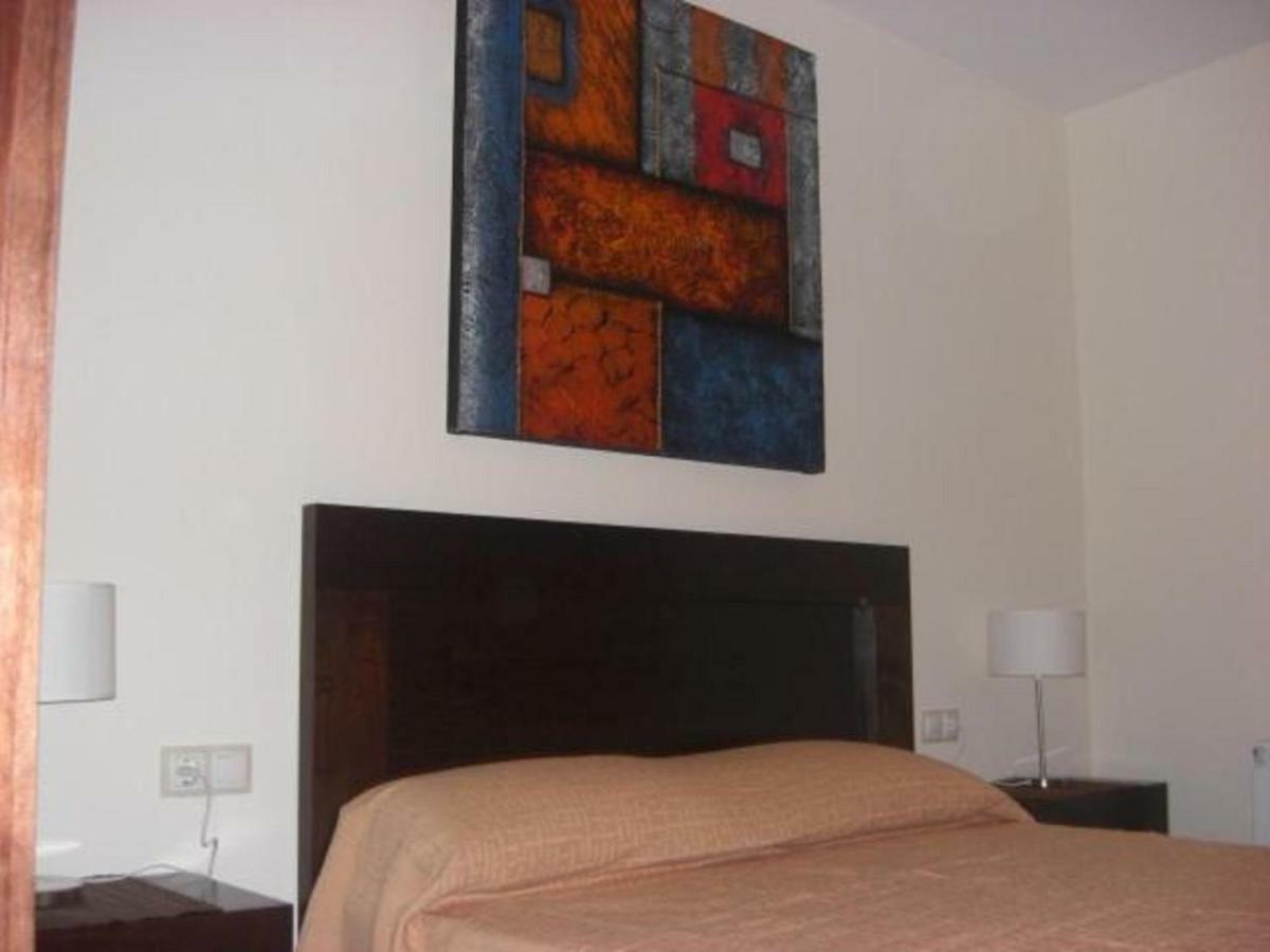 Cal Ribero Aparthotel Vilanova De La Sal Kültér fotó